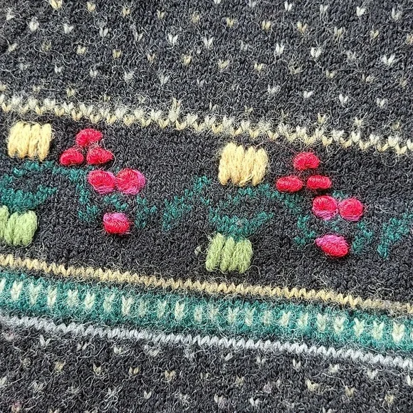 Vintage 90s y2k Tally Ho Fair Isle Icelandic Apres Floral Wool Cardigan Sweater - Picture 5 of 8